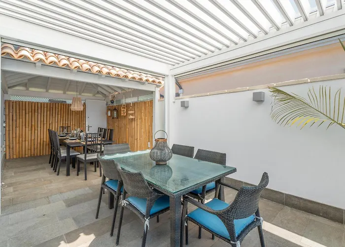 Arenas 3 Playa La Arena * Puerto de Santiago (Tenerife)